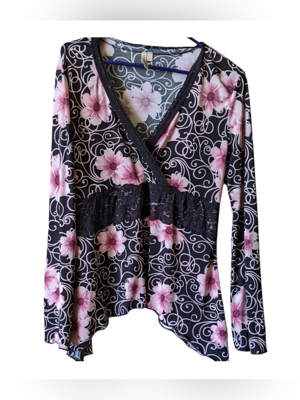 Susan Lawrence y2k Whimsygoth Lacy Edged Wrap Blouse with Pink Florals